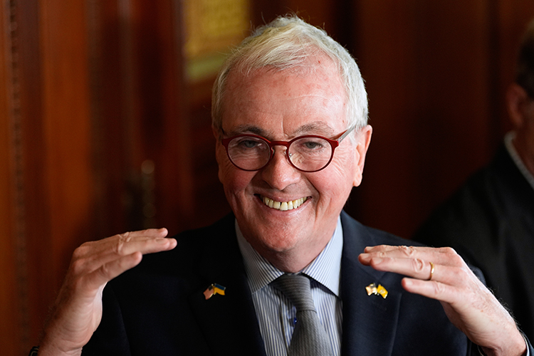 New Jersey governor OKs jury service for thousands with criminal convictions